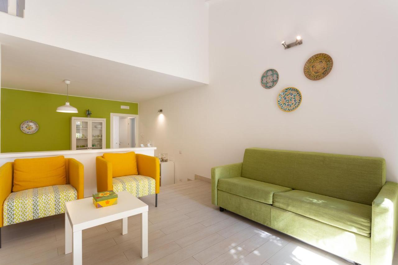 "Le Casette Di Ninetta" - Casa Casmene Donnalucata  Buitenkant foto